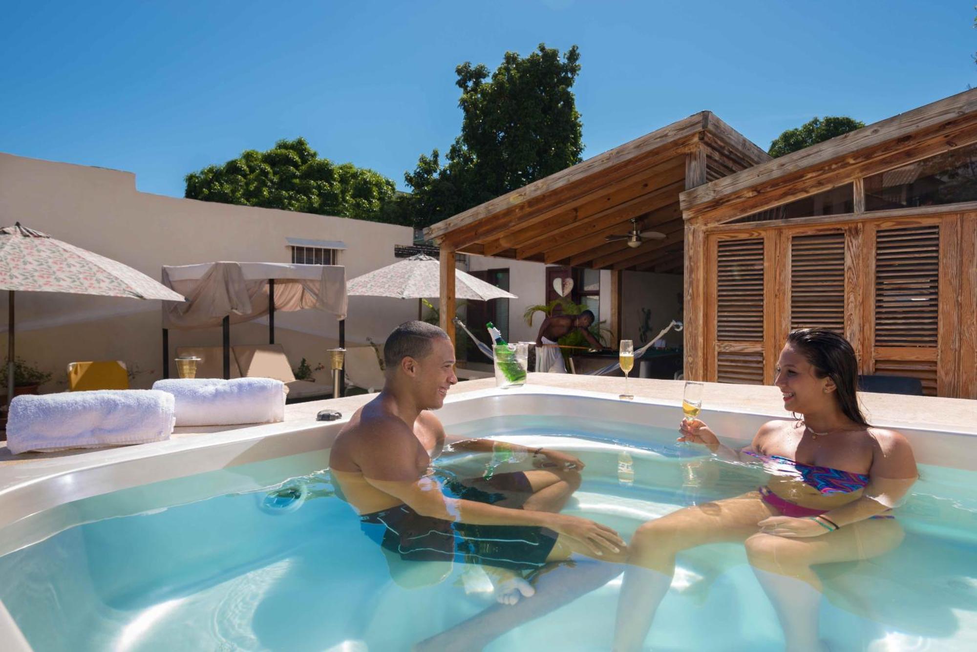 Hotel Boutique Casa Sanchez (Adults Only) ซานโตโดมิงโก ภายนอก รูปภาพ